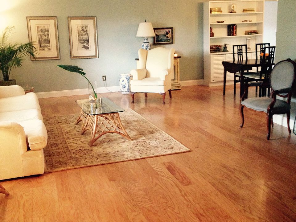 2nd image of 114 Nw 18th Street