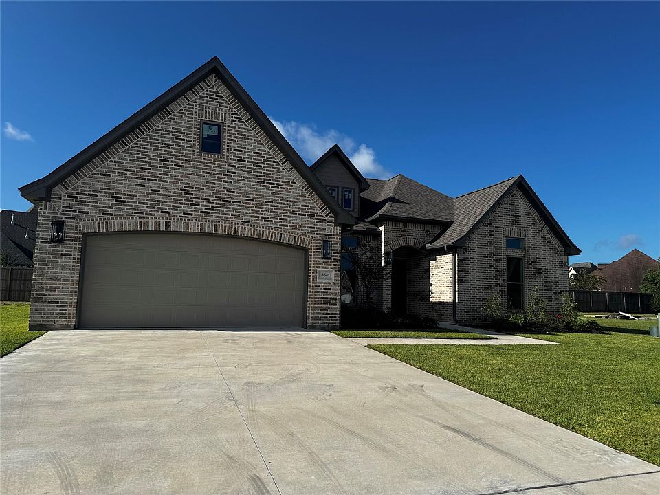 1st image of 3541 Lily Ln