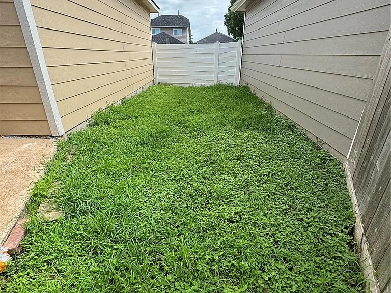 20507 Providence Point Dr — Photo 29