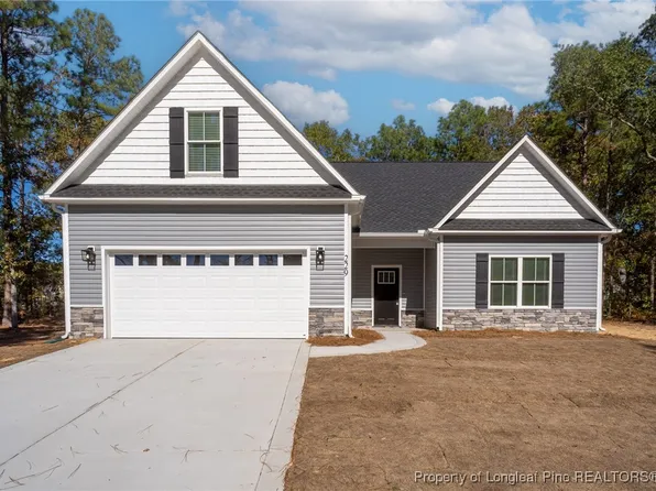 229 August Ln, Raeford, NC 28376