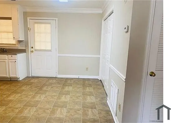 2 bed, $1,450 — Photo 2