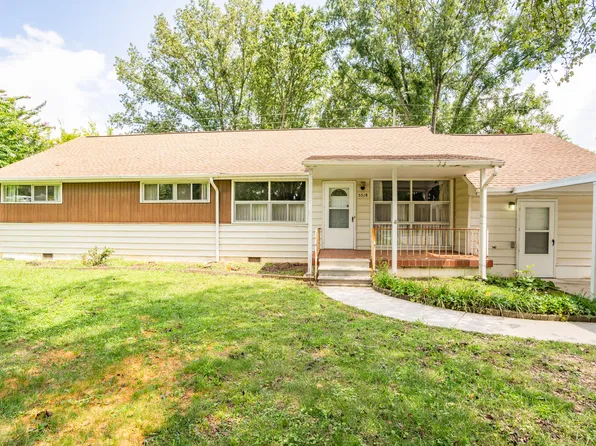 5518 Belaire Dr, Chattanooga, TN 37411