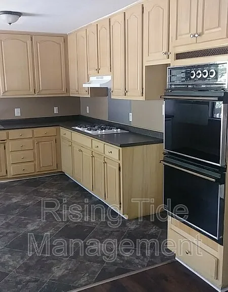 7229 President St — Photo 17