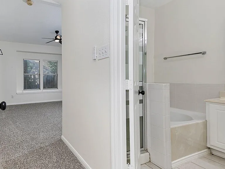 35 S Avonlea Cir — Photo 12