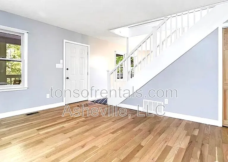 28 Big Rock Rd — Photo 8