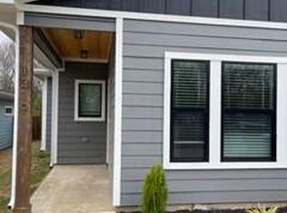 1319 S 5th Ave, Denison, TX 75021