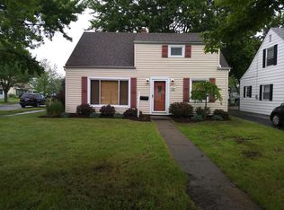 725 E 266th St, Euclid, OH