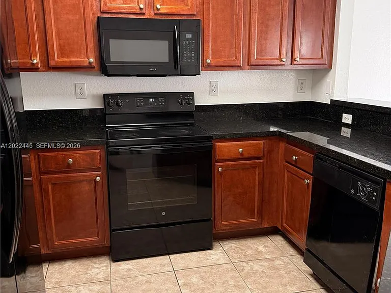 3172 SW 128th Ter #148 — Photo 4