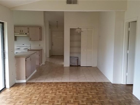 5th image of 714 Arlene Dr