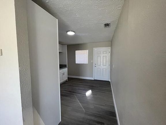 5th image of 1205 Avenue K #C