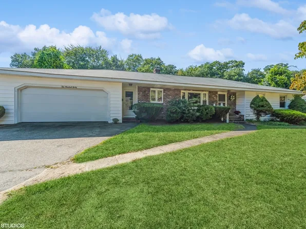 160 Purchase St, Milford, MA 01757