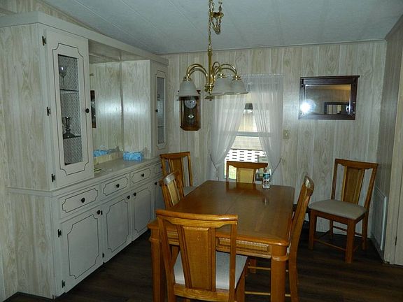 5th image of 2425 Harden Blvd #265