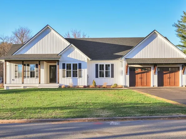 31 Joyce Lane, Manchester, CT 06040