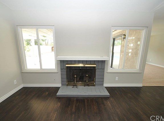 4th image of 717 Durazno St