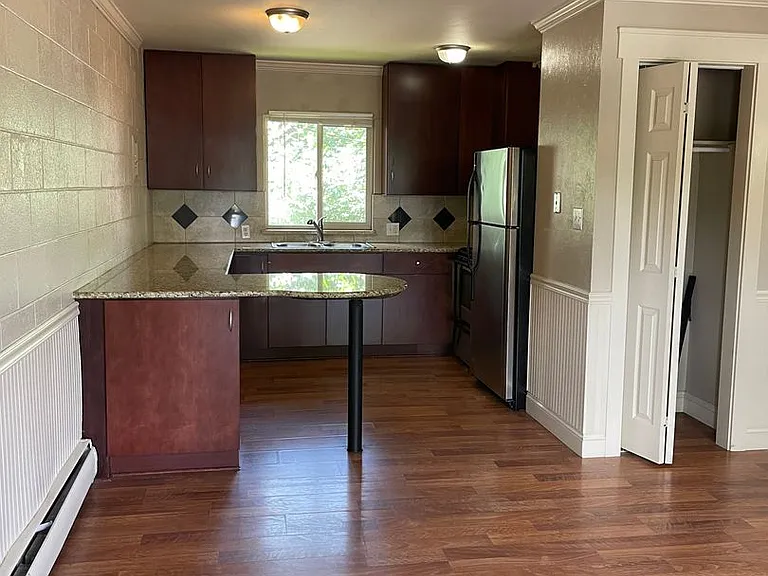 125 E Mrytle Flats — Photo 56