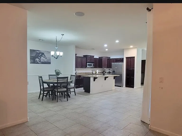 15257 W Old Oak Ln — Photo 14