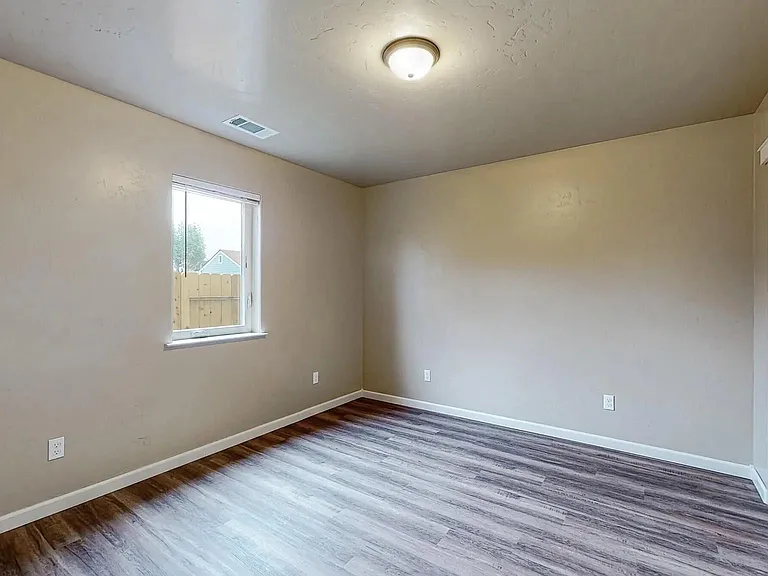 336 Ponderosa Ct — Photo 13