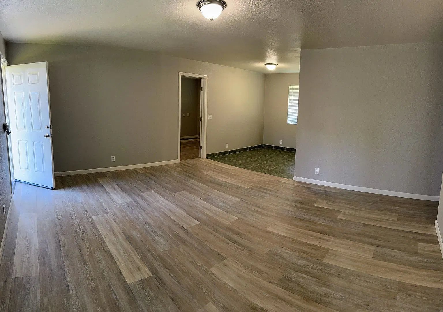 Newly Renovated 3/1 Home w/ Large Yard — Photo 4