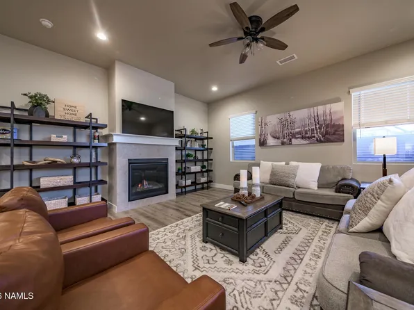 2409 S Luginbuhl St, Flagstaff, AZ 86001