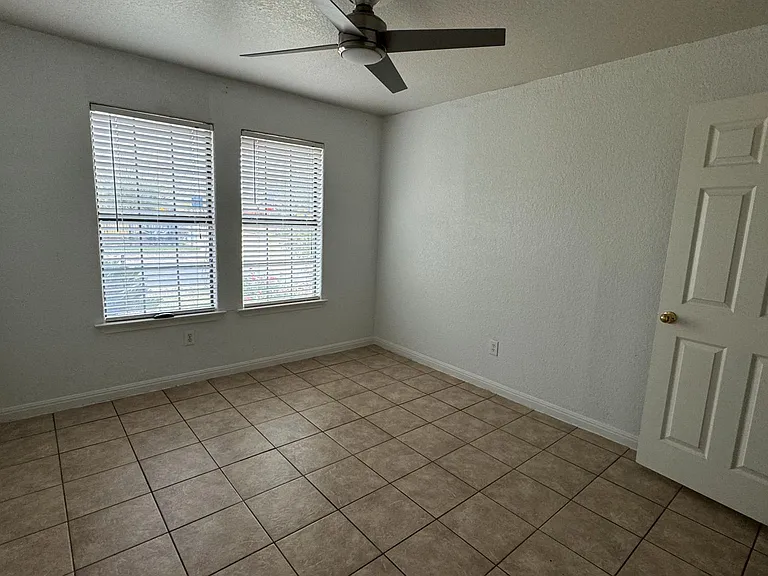 3455 Reforma Dr — Photo 7