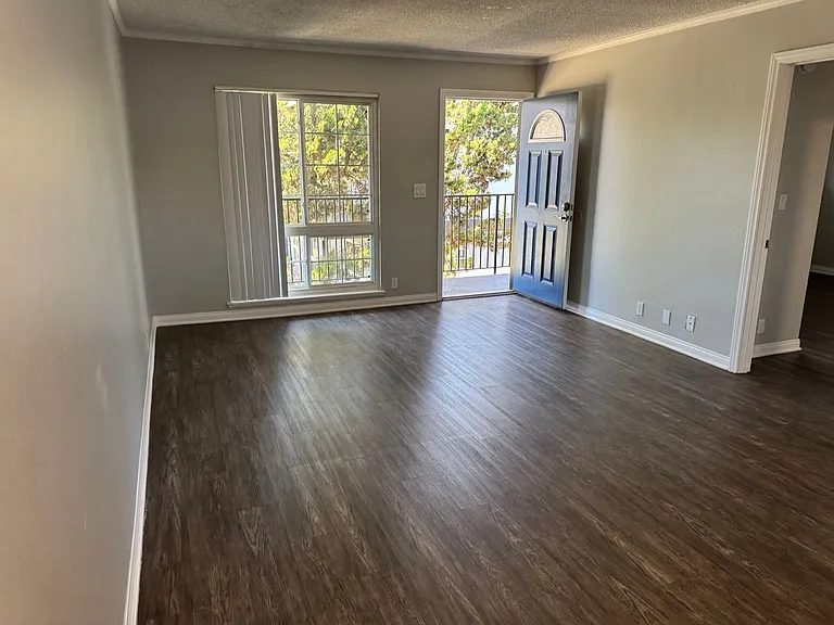 Villa Del Sol Apartments — Photo 53