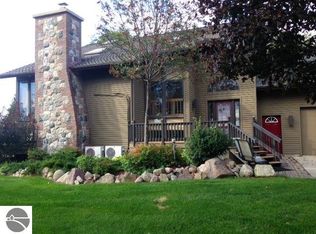 22411 130th Ave, Tustin, MI 49688