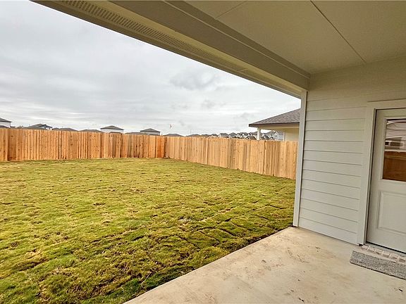 2nd image of 935 Coffee Mill Ln