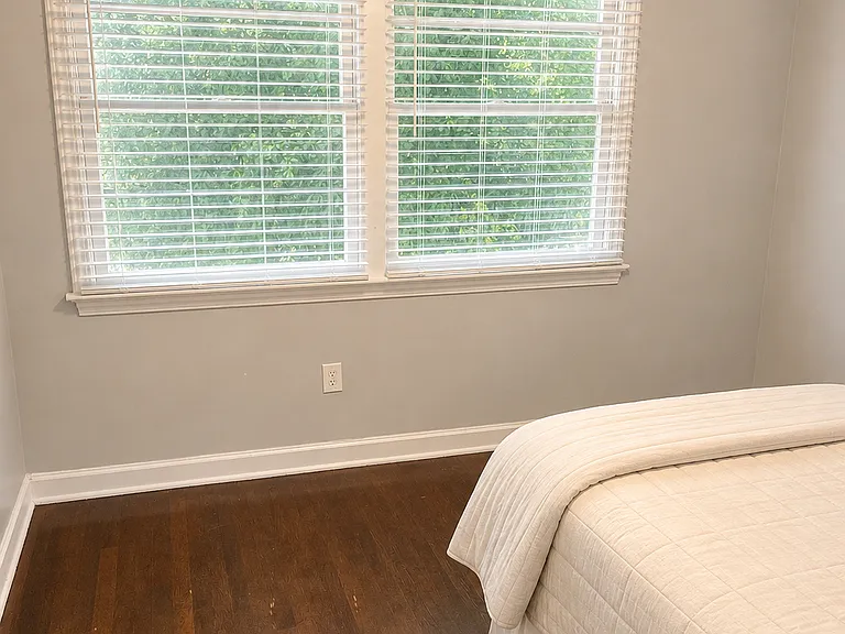 131 Woodmont Cir #4 — Photo 9