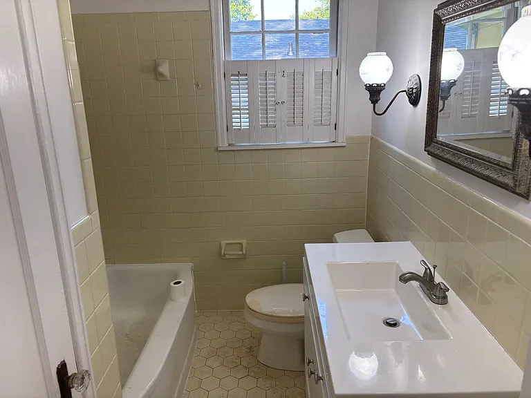 1523 Boggan Dr — Photo 4
