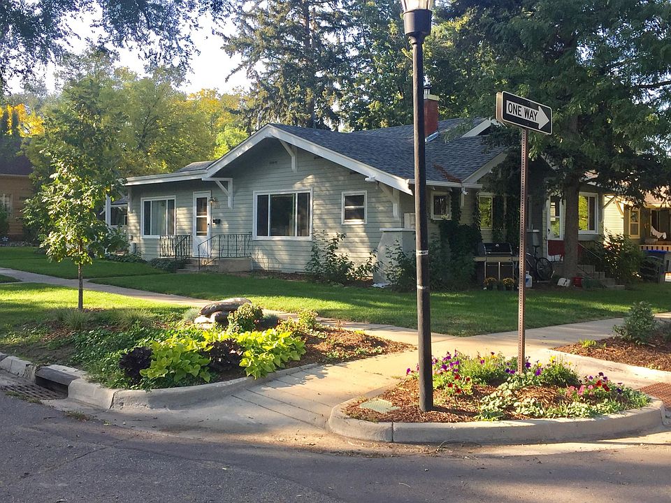 1st image of 1226 6th Ave