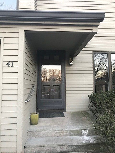 1st image of 41 Minnisink Dr