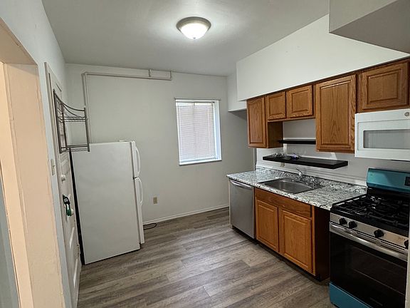 2nd image of 335 Boggs Ave Floor 1