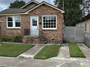 610 West Dr, Westwego, LA 70094