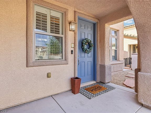 5th image of 1921 Gentle Bluff Ct