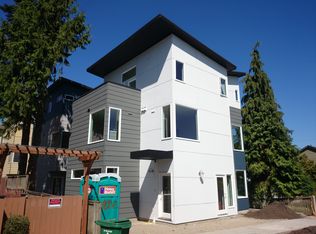 6533 34th Ave SW, Seattle, WA 98126