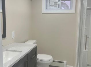 48 Willow Ave, Iselin, NJ 08830