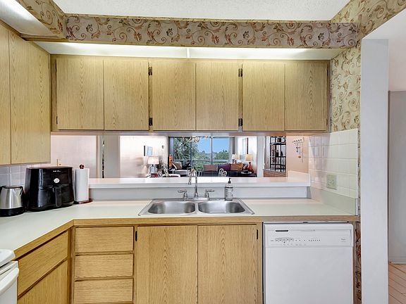 5th image of 2761 Village Boulevard #402