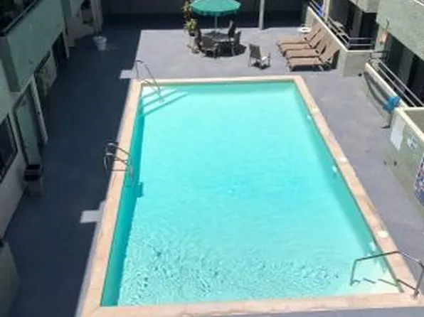 7319 Sepulveda Blvd, Van Nuys, CA