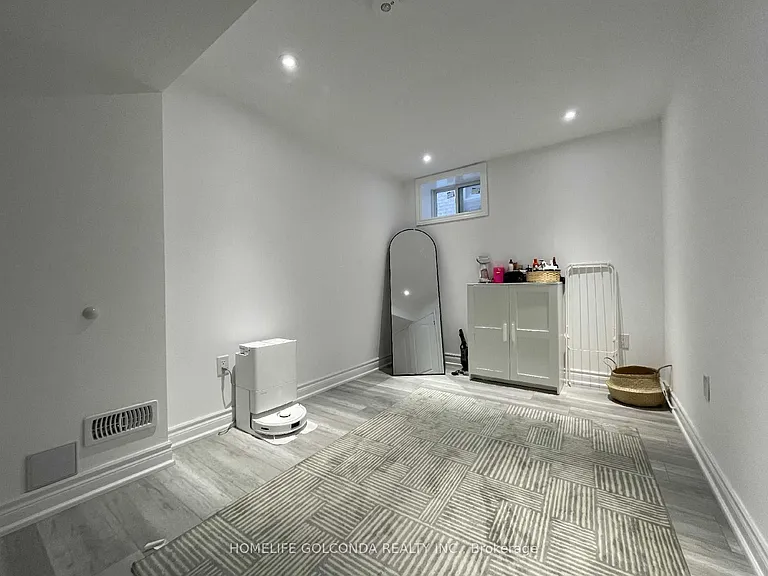 66 Antique Dr #LOWER LEVEL — Photo 10
