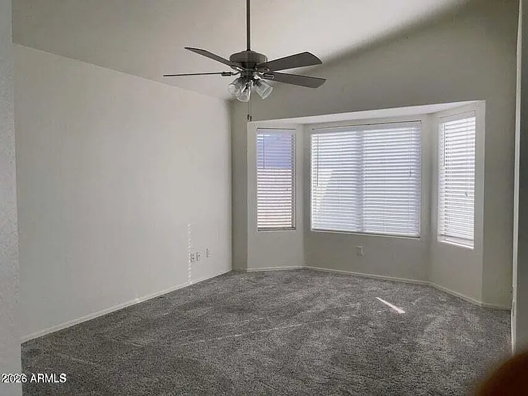 197 W Oxford Ln — Photo 5