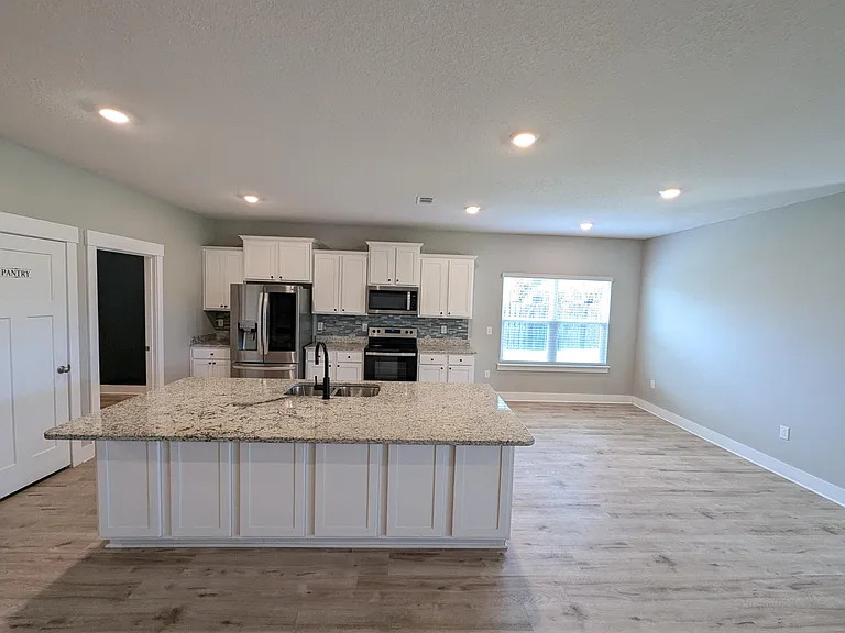 2379 Cloudberry Dr — Photo 4