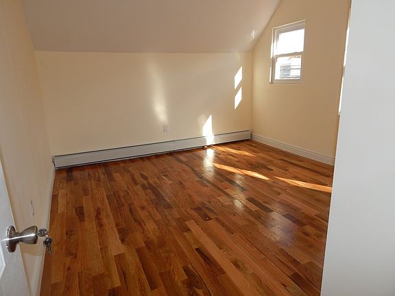3rd image of 99 203rd Street Hollis