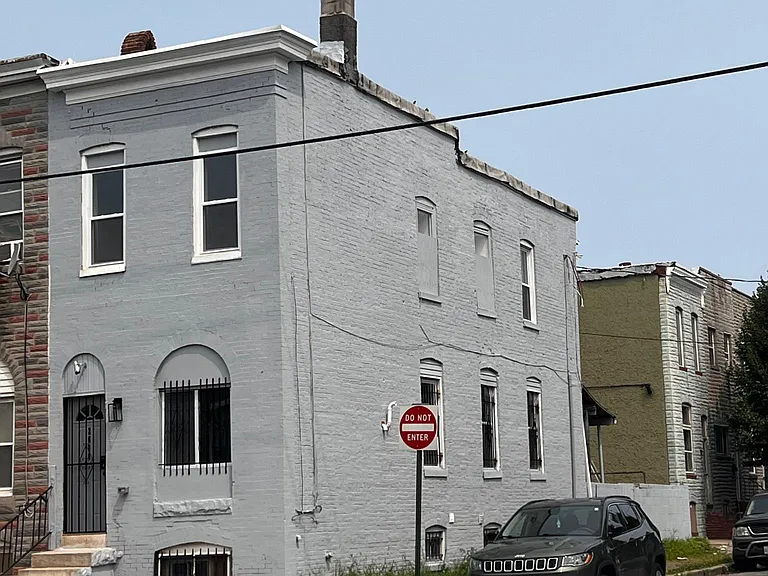 2608 Orleans St — Photo 11