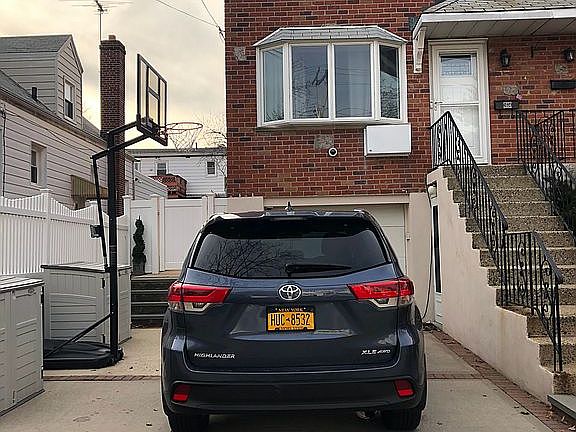 5th image of 1654 201st St