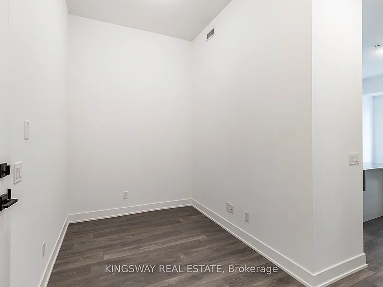 2485 Taunton Rd #446 — Photo 9