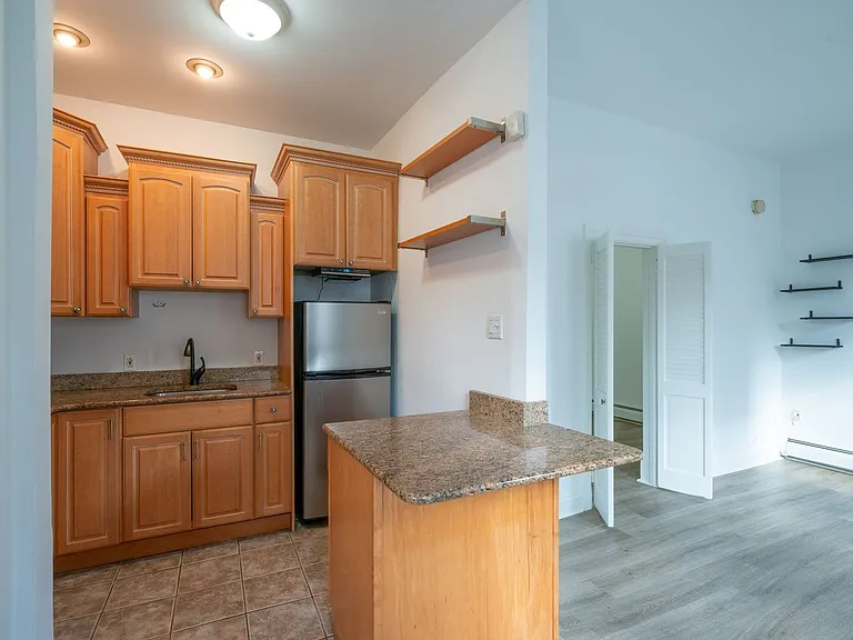 1349 Ellsworth St #1E — Photo 4