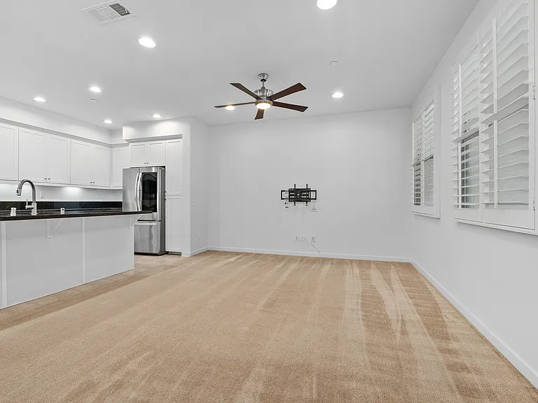 142 Borrego Dr — Photo 6