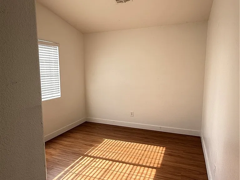 3144 Sierra Ridge Dr — Photo 13