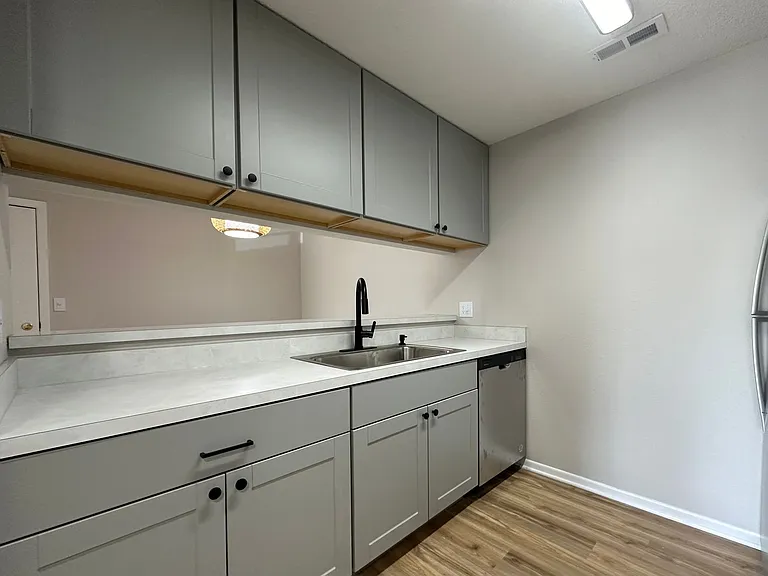 Park41 Apartments — Photo 18