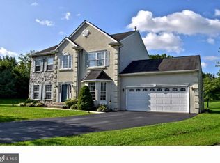 125 Flannery Dr, Norristown, PA 19403